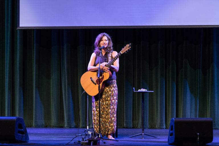 Amy Grant Performs, Speaks About Stillness at Chapel