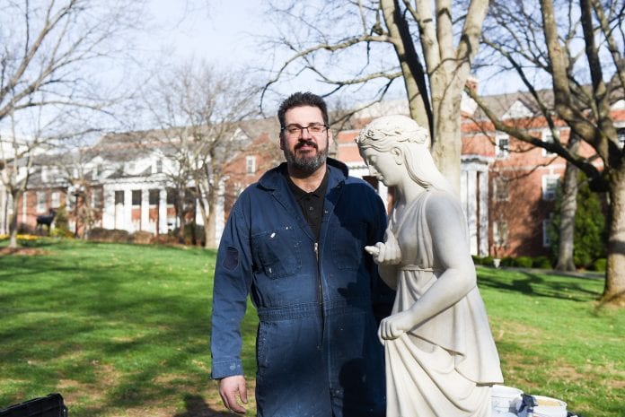 Novak unveils recently restored statue at Belmont on February 10