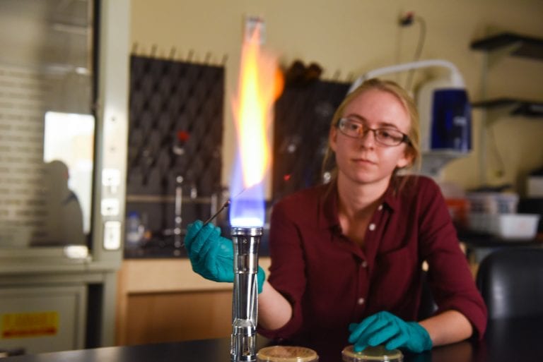 Garrett Presents Research at VCAR Science Day