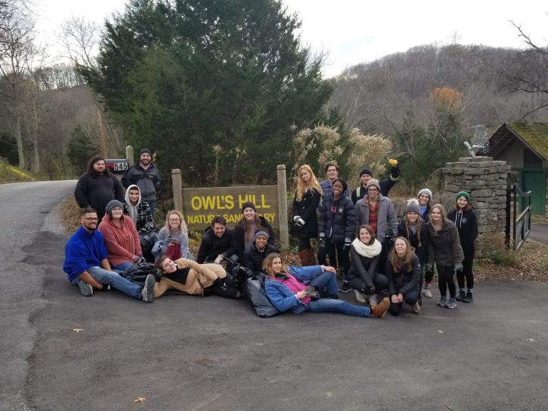 Environmental Science Students Volunteer at Owl Hill