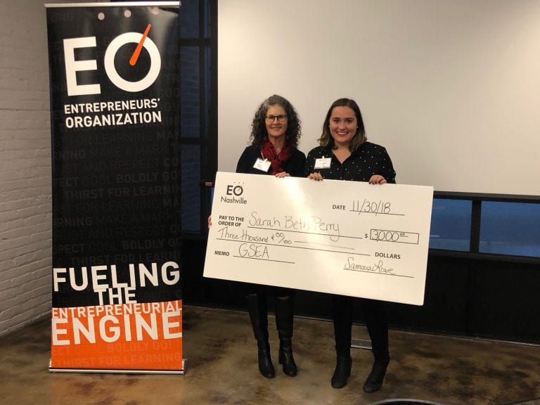 Student Entrepreneur Sarah Beth Perry Wins Local Competition