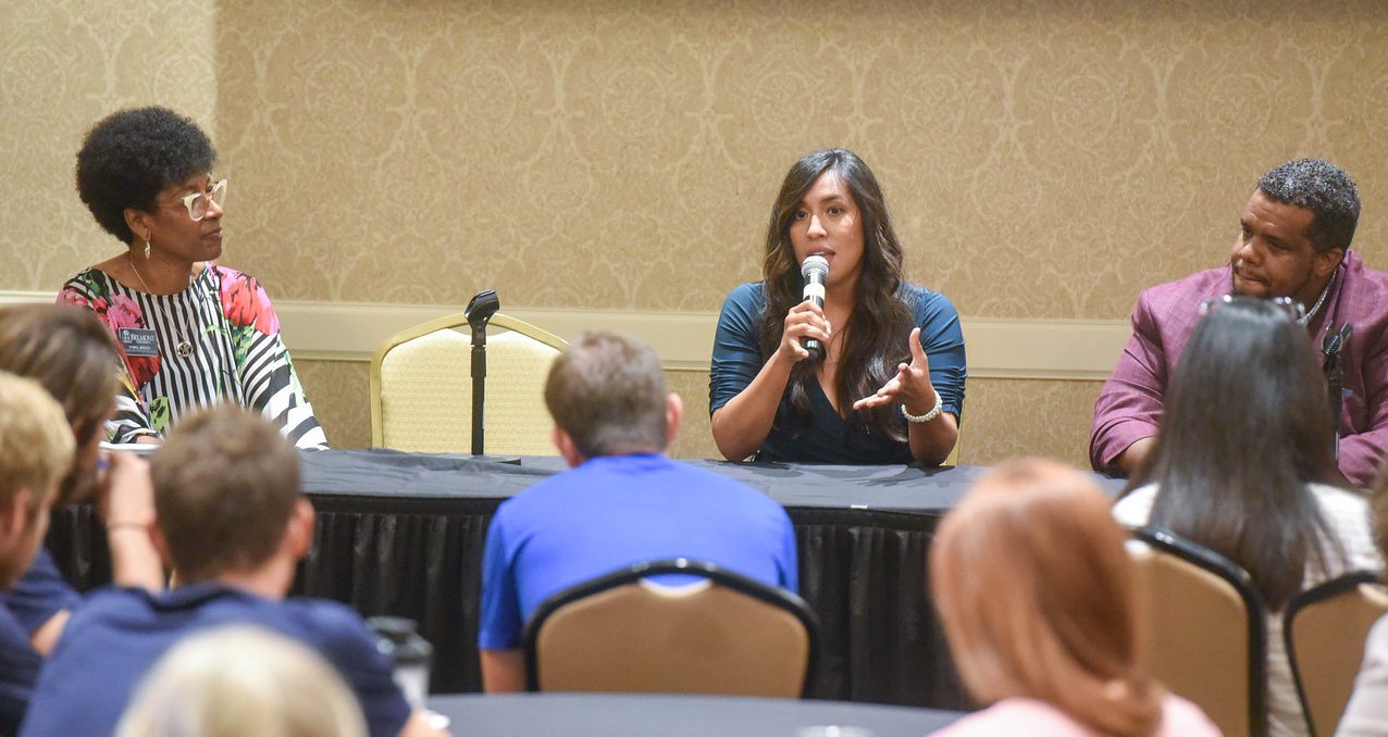 JetSet and the NewsLeveraging Diversity in the Digital Age