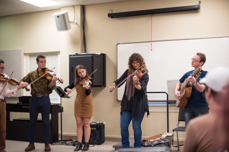 Alumna Jenee Fleenor First Woman Nominated for CMA Musician of the Year, Leads Master Class on Campus