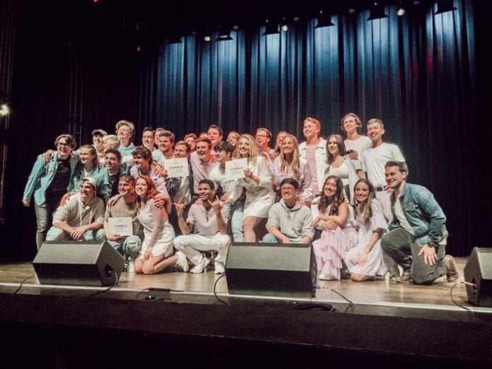 Belmont acapella groups The Beltones and Pitchmen at the International Championship of Collegiate A Capella South Quarterfinal Competition