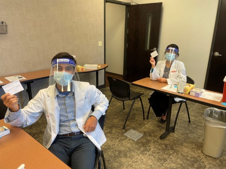 Pharmacy Students Aid in Vaccination Efforts at Siloam Health