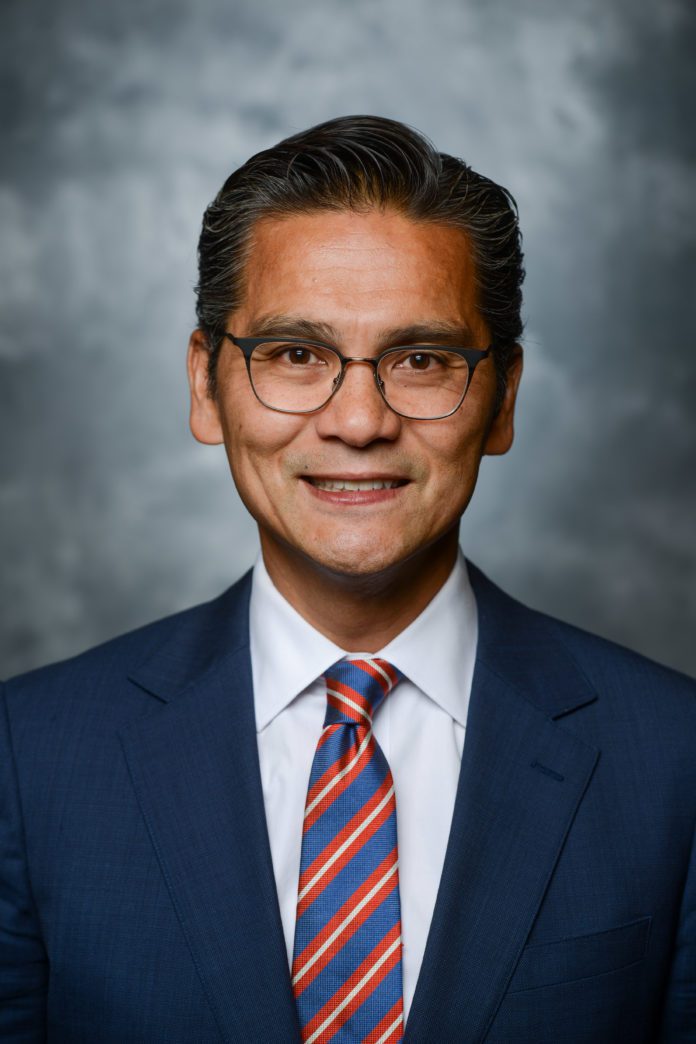 Dr. Reuben Bueno