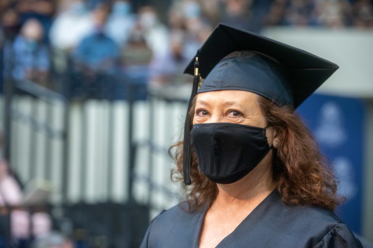 Belmont Celebrates Winter Commencement December 17