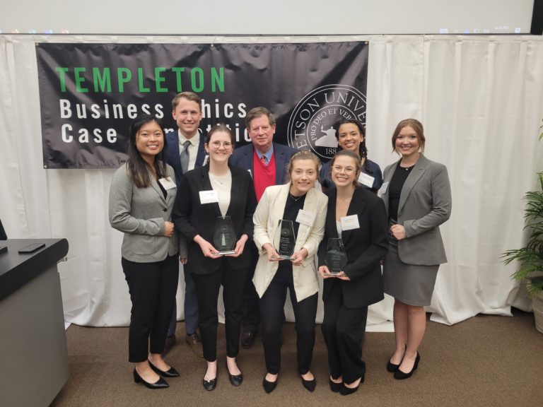 Edward C. Kennedy Center for Business Ethics’ Belmont Team wins first place at Templeton-Stetson University Ethics Case Competition